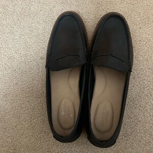 Sperry Women’s Black Loafers